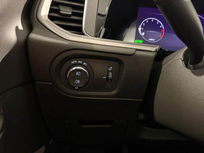 Opel Grandland nuova a Salerno (19)
