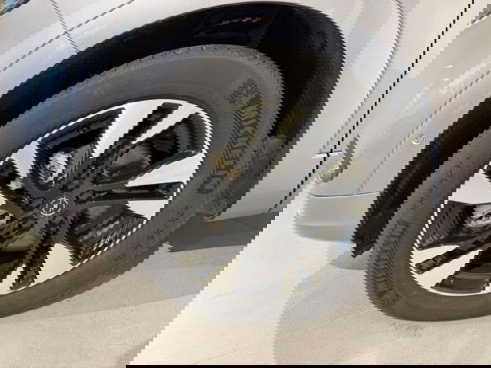 Opel Grandland nuova a Salerno (9)