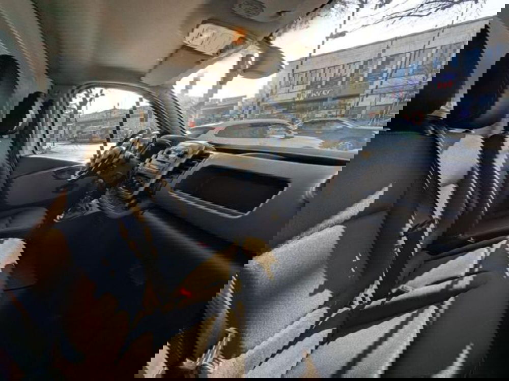 Renault Trafic Furgone usata a Parma (11)