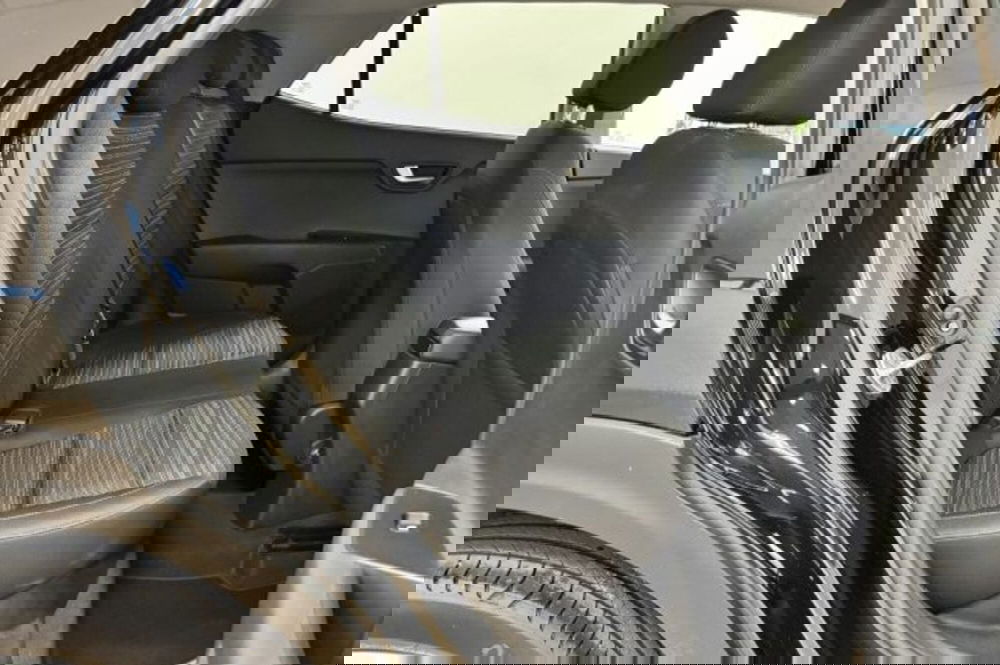 Kia Stonic usata a Latina (10)
