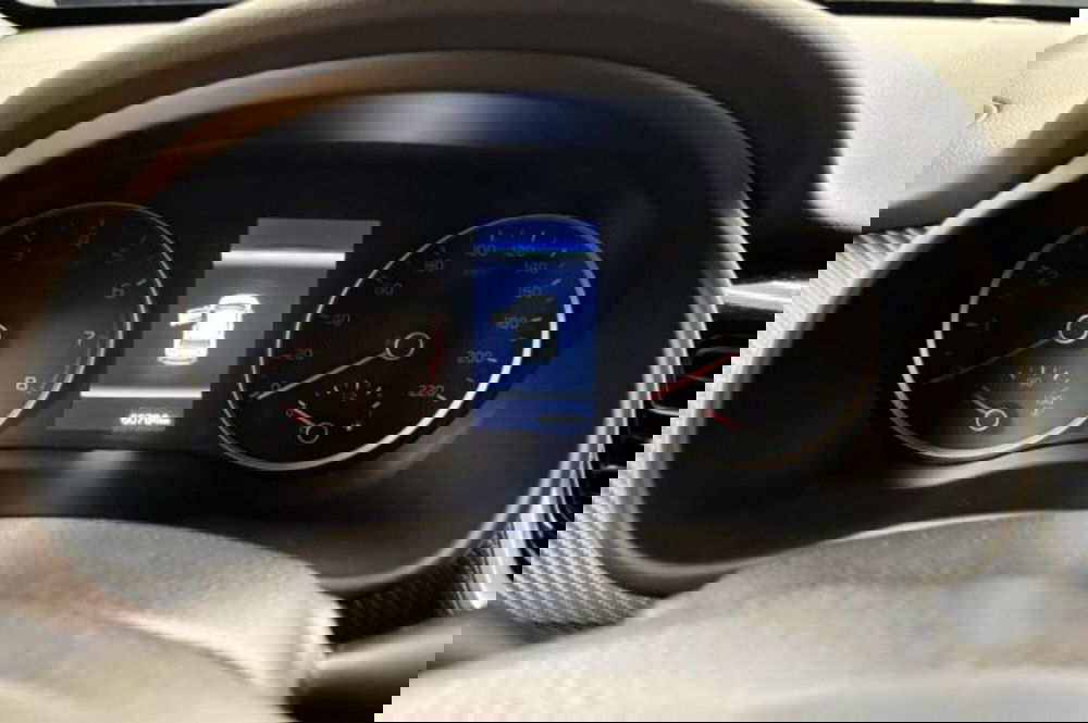 Kia Stonic usata a Latina (13)