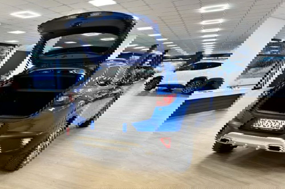 Kia Stonic usata a Latina (7)