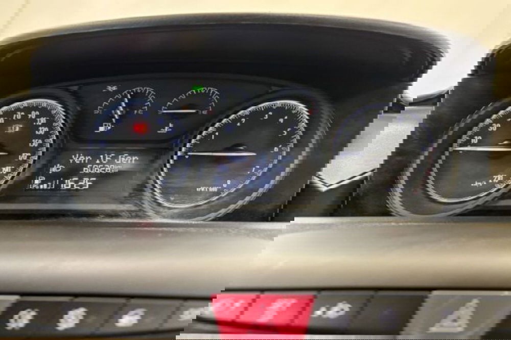 Lancia Ypsilon usata a Latina (13)