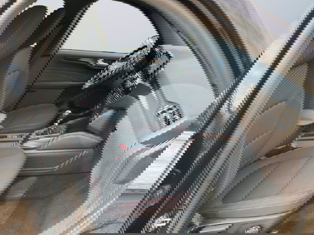 Ford Kuga usata a Milano (11)