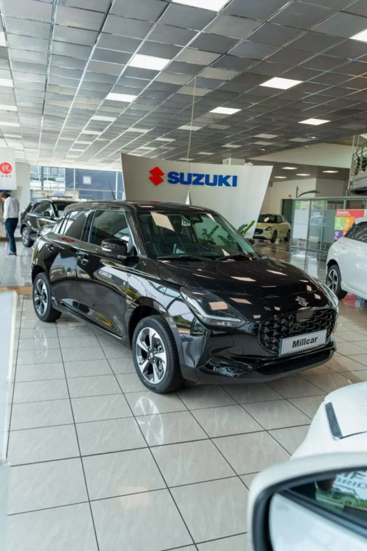 Suzuki Swift nuova a Varese (3)