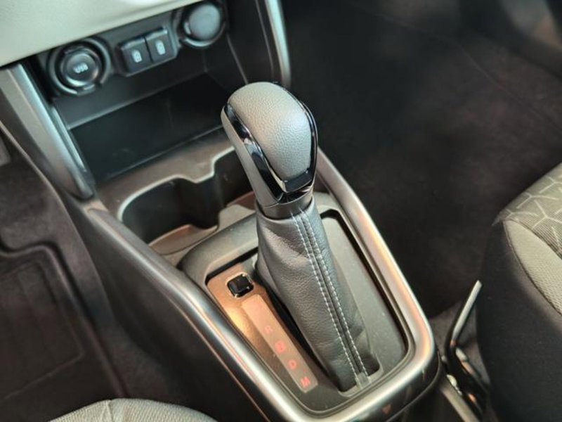 Suzuki Swift nuova a Varese (7)