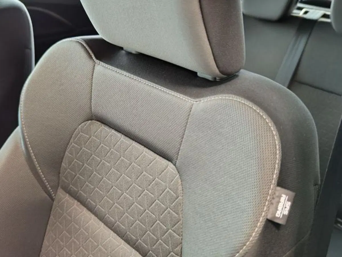 Suzuki Swift nuova a Varese (10)