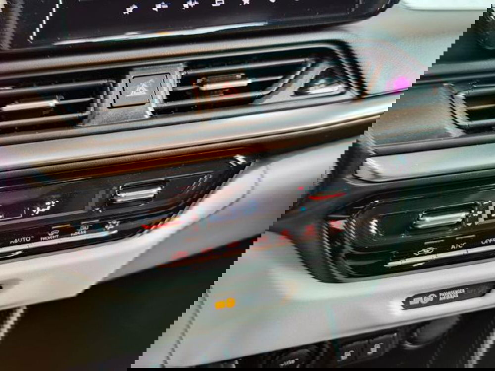 Suzuki Swift nuova a Varese (6)