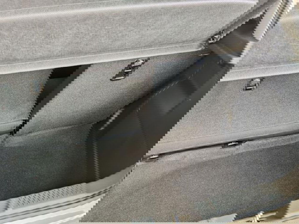 Suzuki Swift nuova a Varese (9)