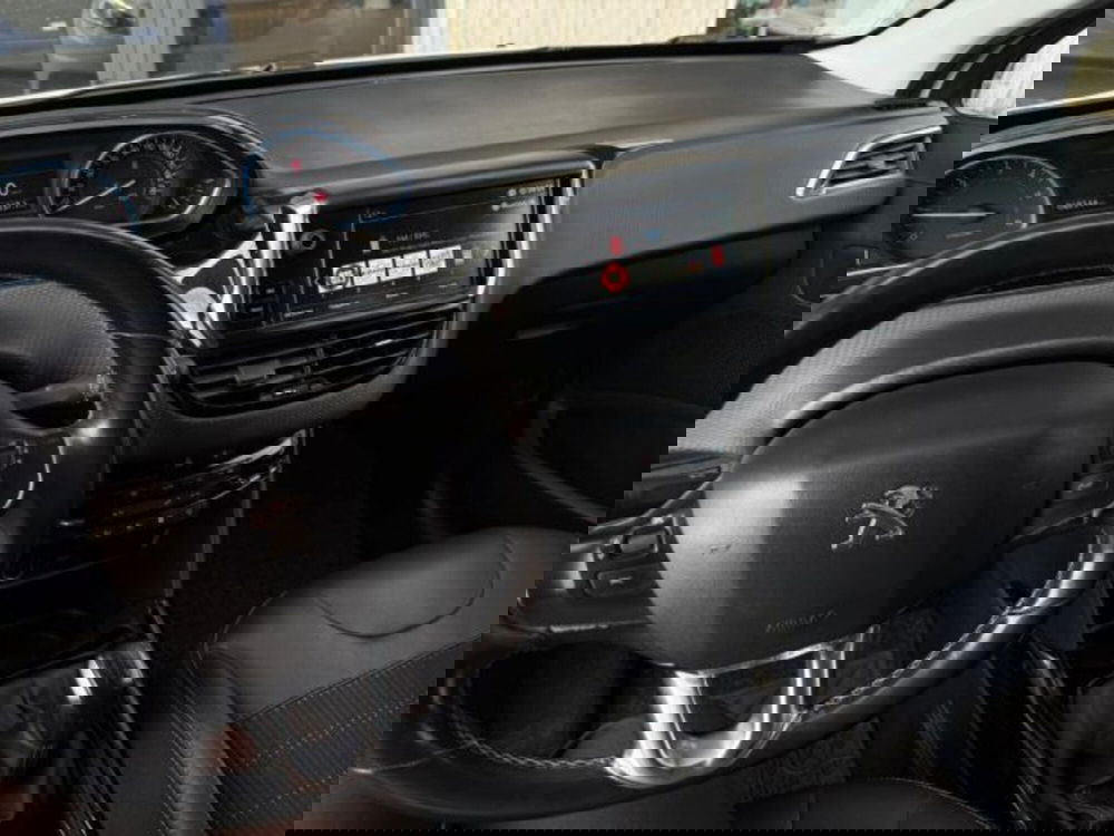 Peugeot 2008 usata a Reggio Calabria (7)