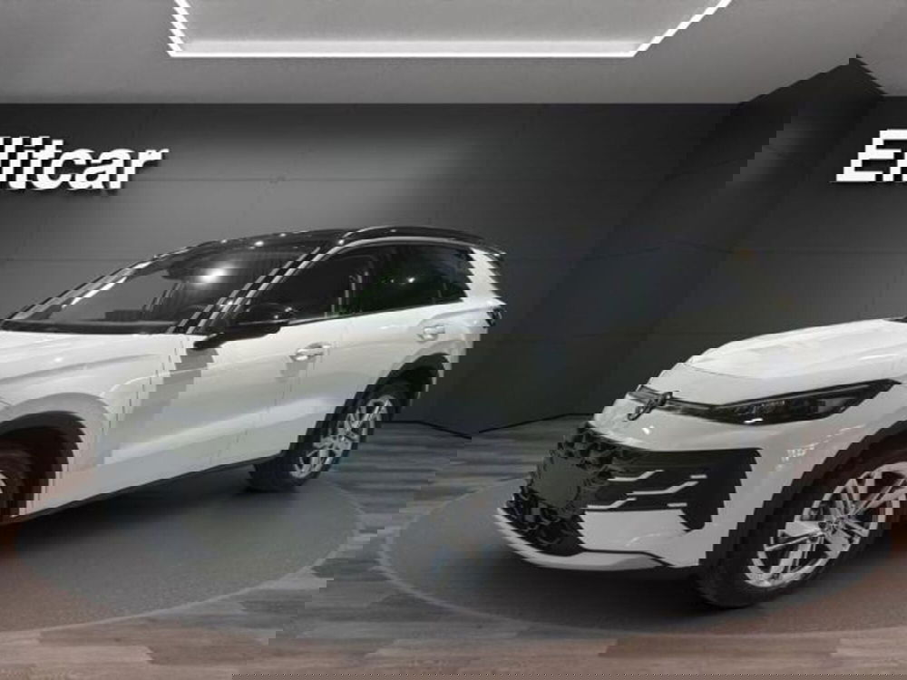 Volkswagen T-Roc nuova a Milano