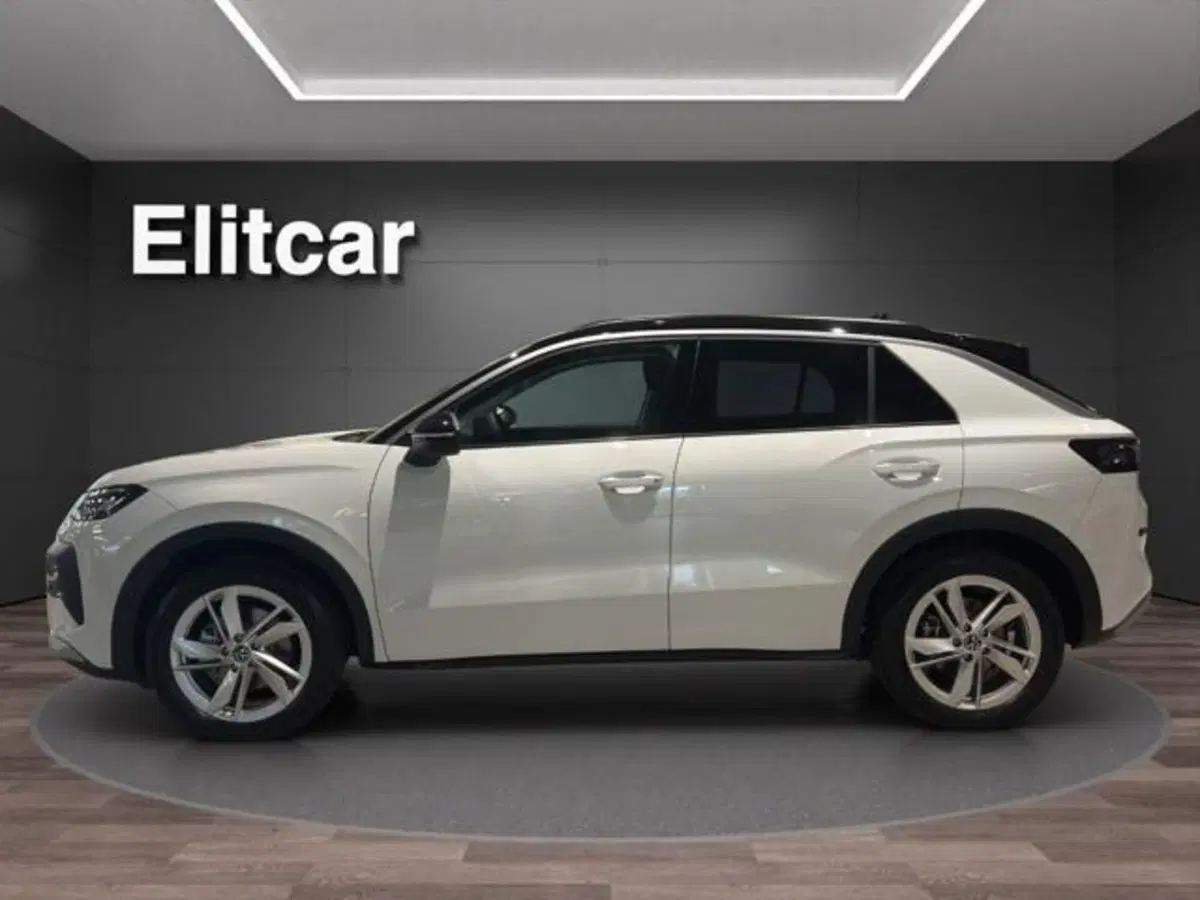 Volkswagen T-Roc nuova a Milano (6)