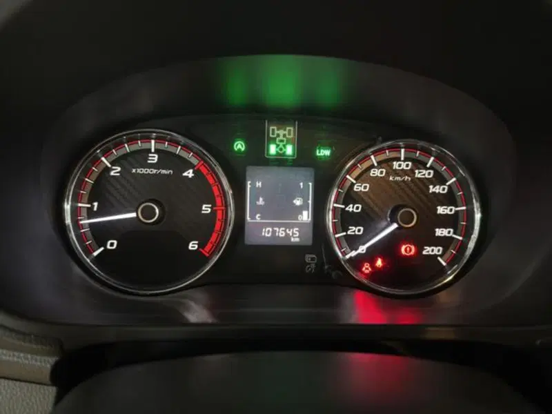 Mitsubishi L200 usata a Milano (10)
