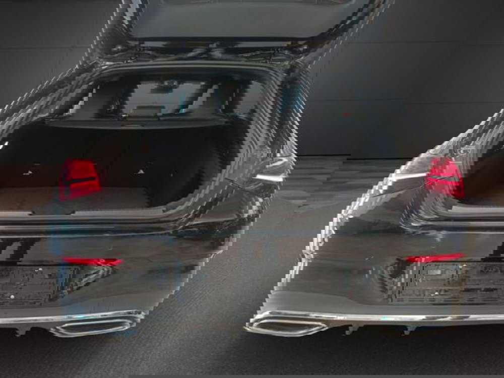 Mercedes-Benz CLA Shooting Brake usata a Milano (18)