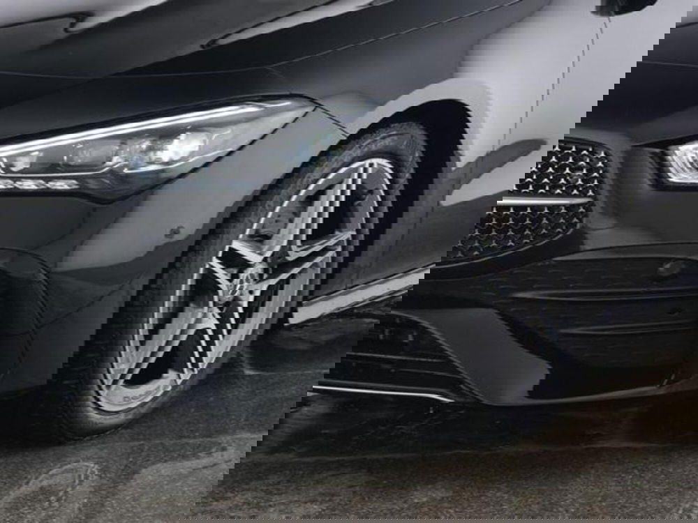 Mercedes-Benz CLA Shooting Brake usata a Milano (9)