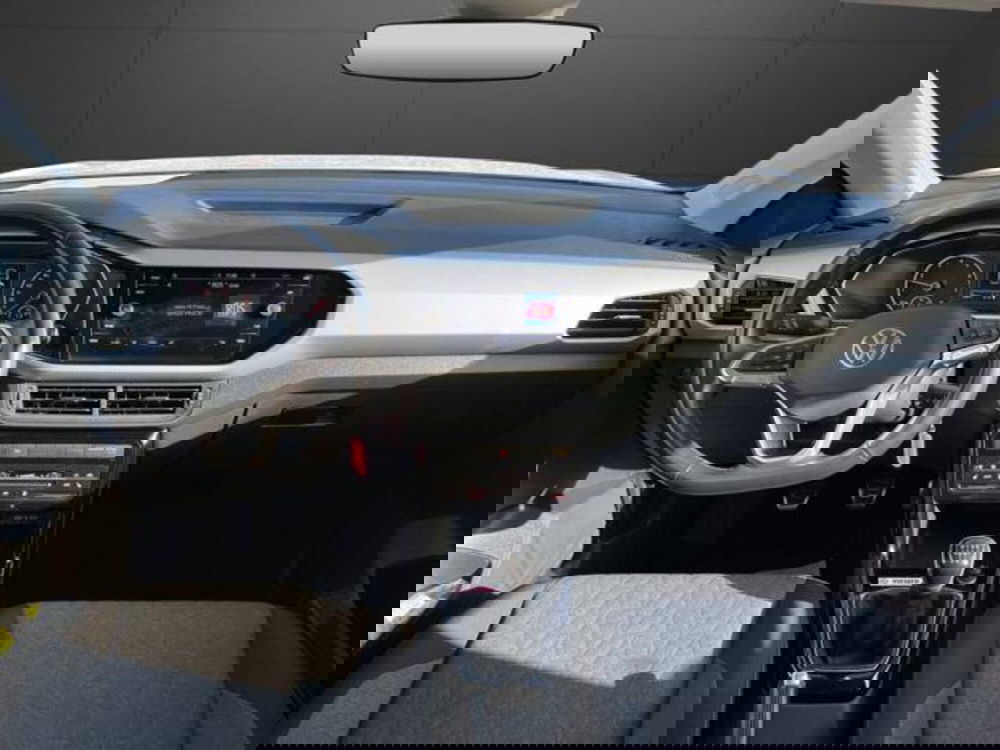 Volkswagen T-Cross usata a Milano (13)