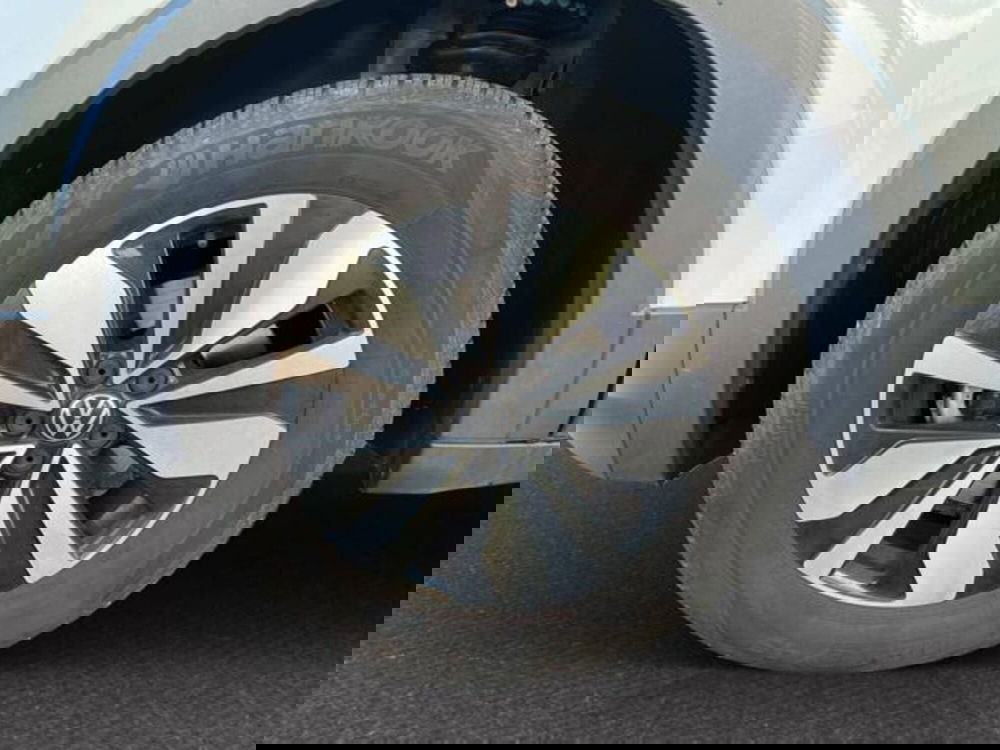 Volkswagen T-Cross usata a Milano (9)
