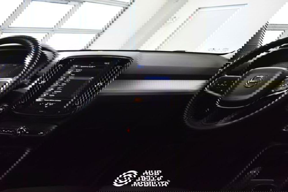 Volvo XC40 usata a Perugia (10)