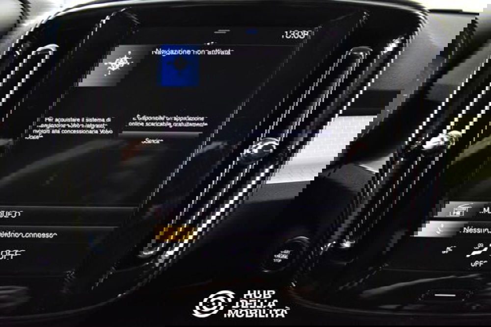 Volvo XC40 usata a Perugia (16)