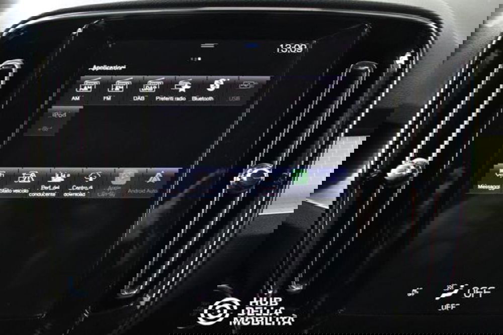 Volvo XC40 usata a Perugia (17)