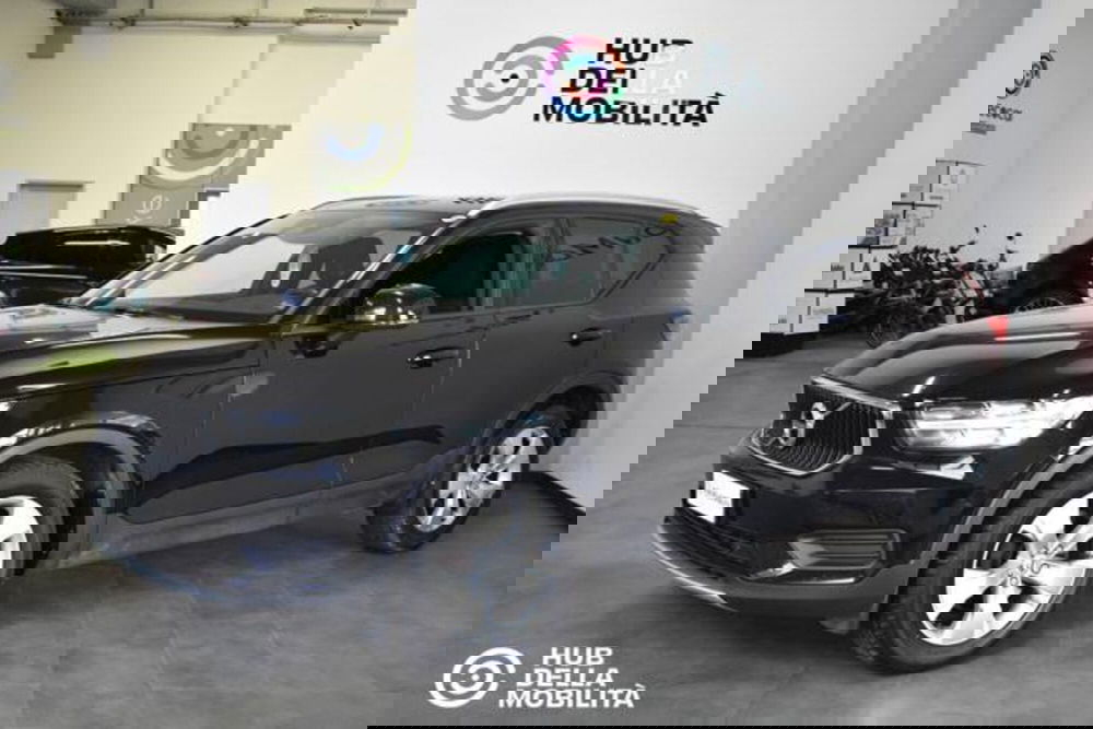 Volvo XC40 usata a Perugia (3)