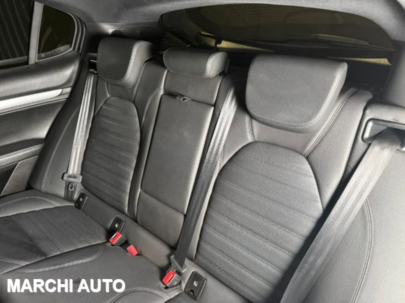 Alfa Romeo Stelvio usata a Perugia (12)