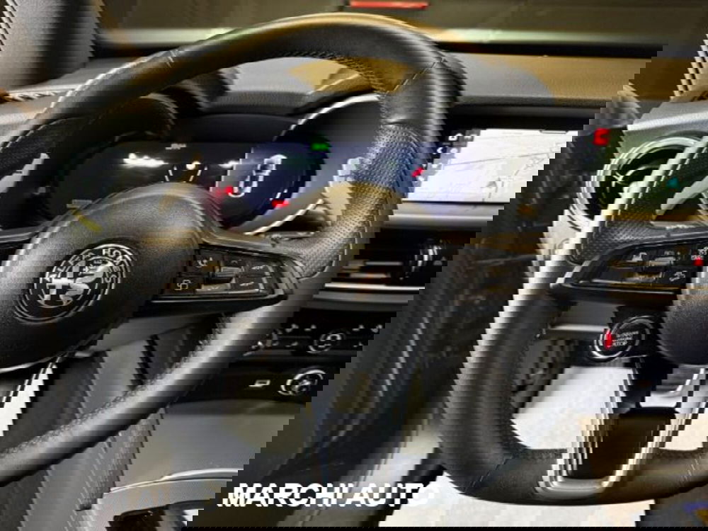 Alfa Romeo Stelvio usata a Perugia (14)