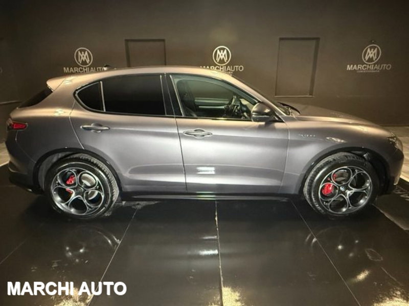 Alfa Romeo Stelvio usata a Perugia (4)