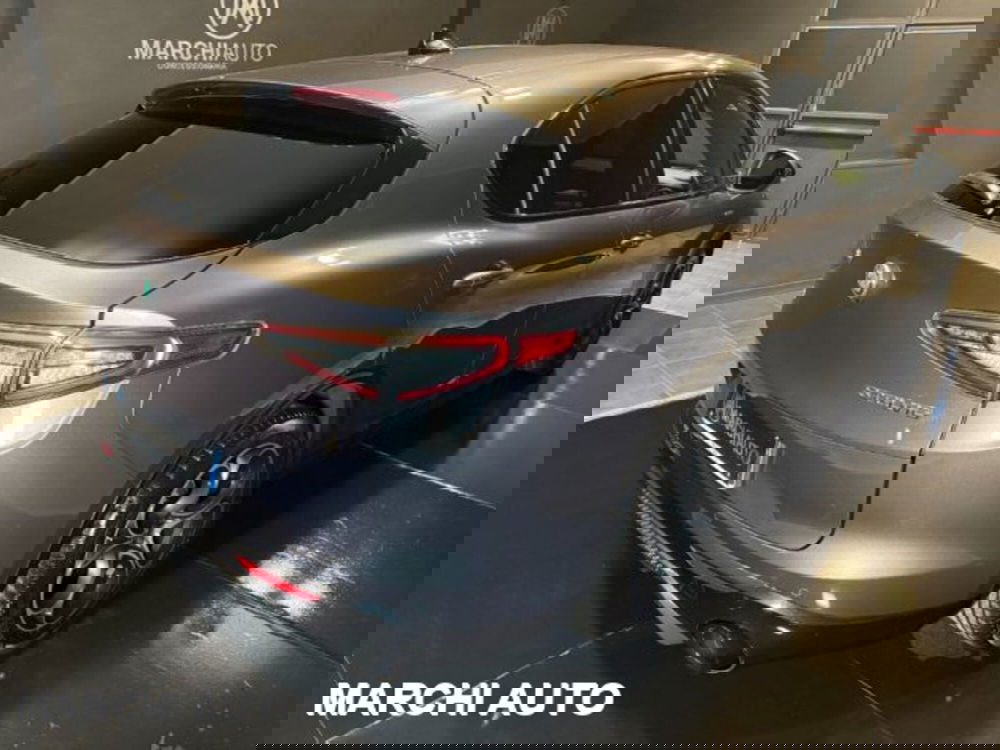 Alfa Romeo Stelvio usata a Perugia (5)