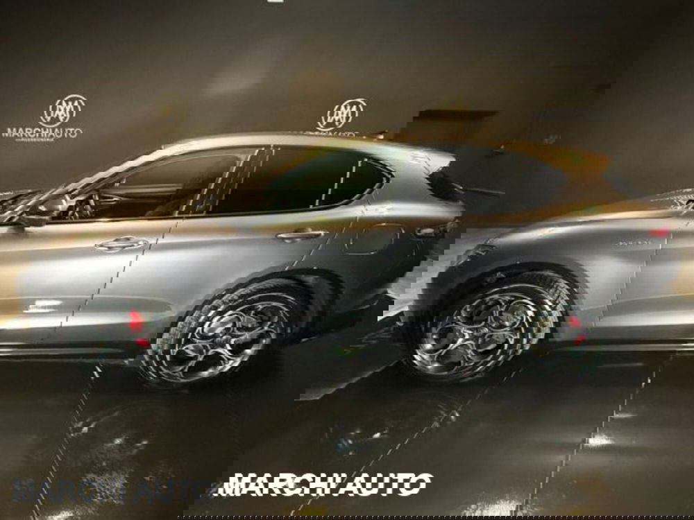 Alfa Romeo Stelvio usata a Perugia (8)