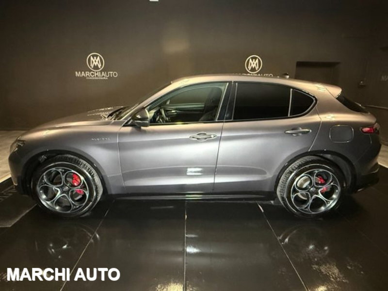 Alfa Romeo Stelvio usata a Perugia (8)