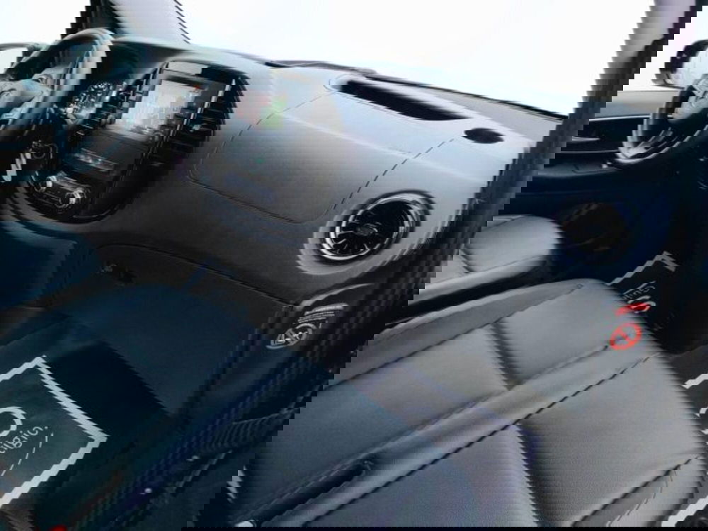 Mercedes-Benz Vito usata a Teramo (10)