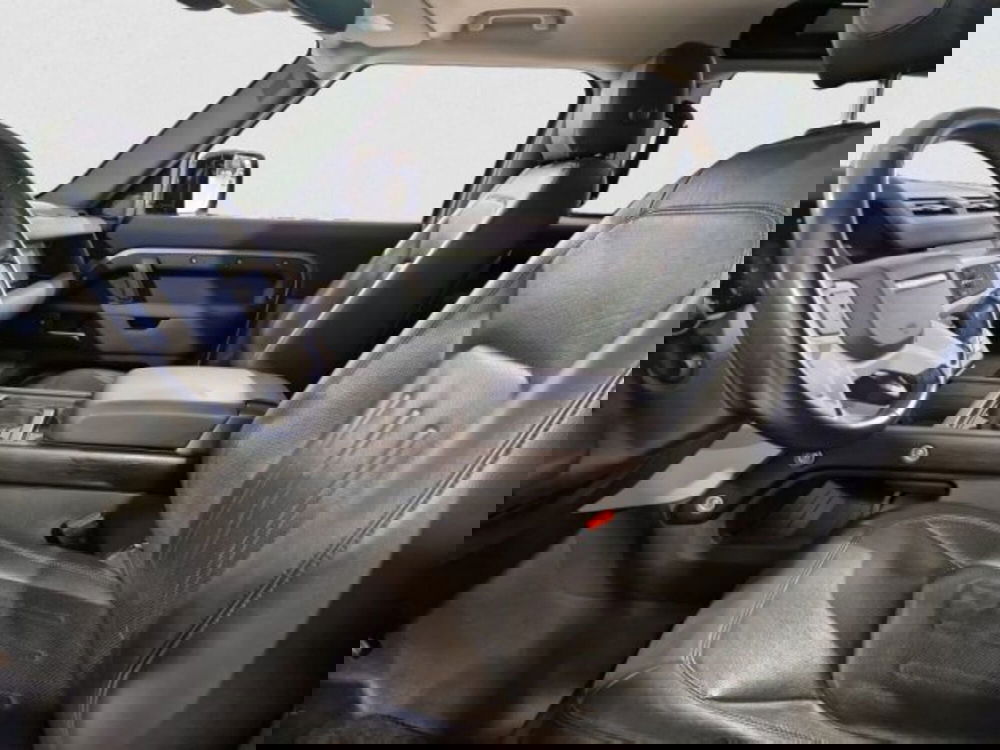 Land Rover Defender usata a Livorno (14)