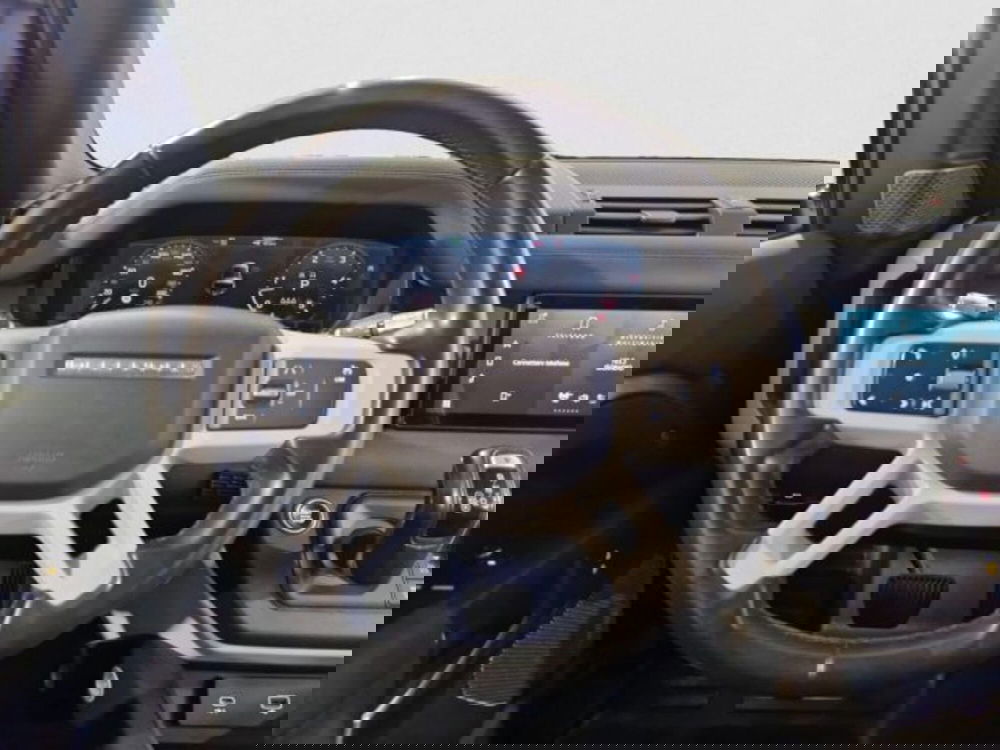 Land Rover Defender usata a Livorno (17)