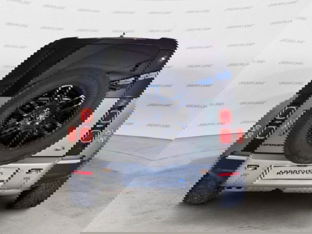 Land Rover Defender usata a Livorno (8)