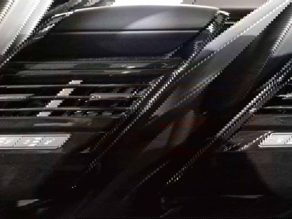 Land Rover Range Rover Sport usata a Livorno (18)