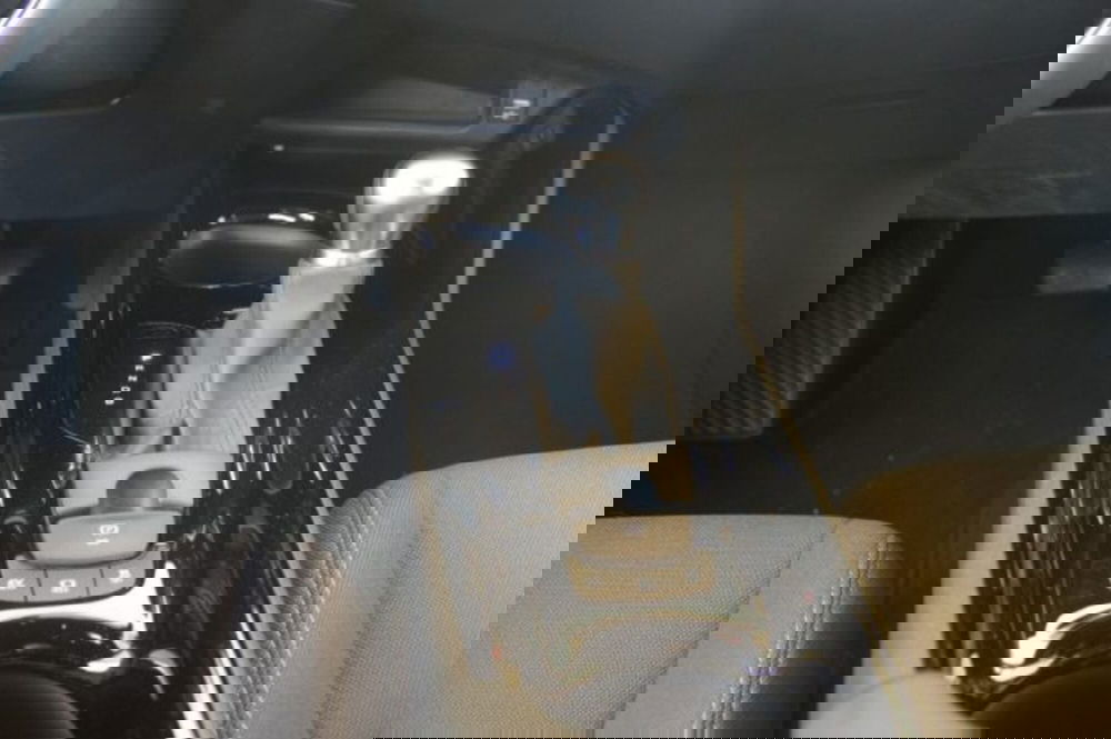 Toyota Toyota C-HR usata a Roma (16)