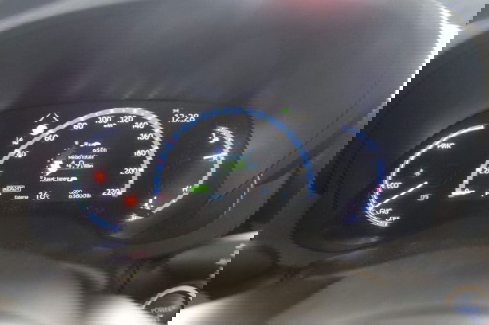 Toyota Yaris Cross usata a Roma (13)