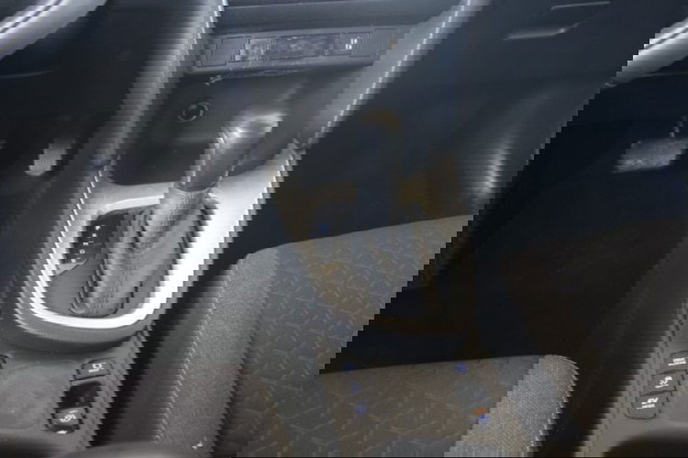 Toyota Yaris Cross usata a Roma (16)