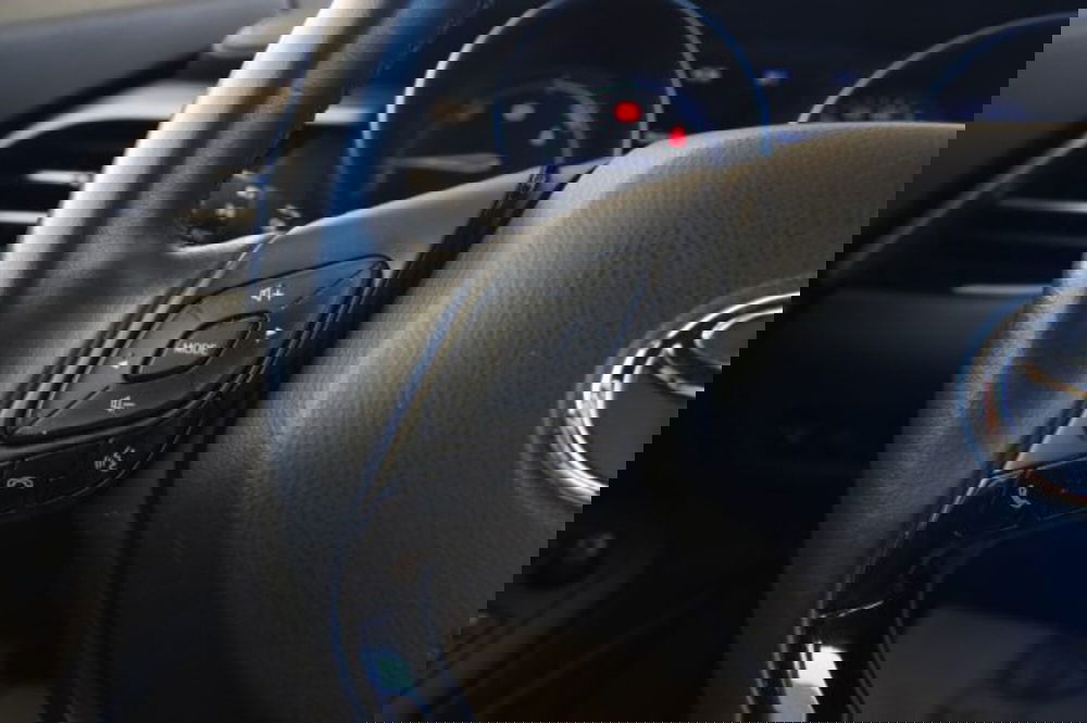 Toyota Toyota C-HR usata a Roma (17)