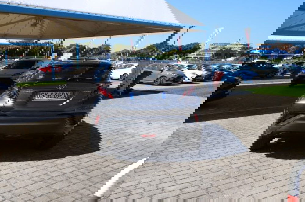 Toyota Toyota C-HR usata a Roma (4)