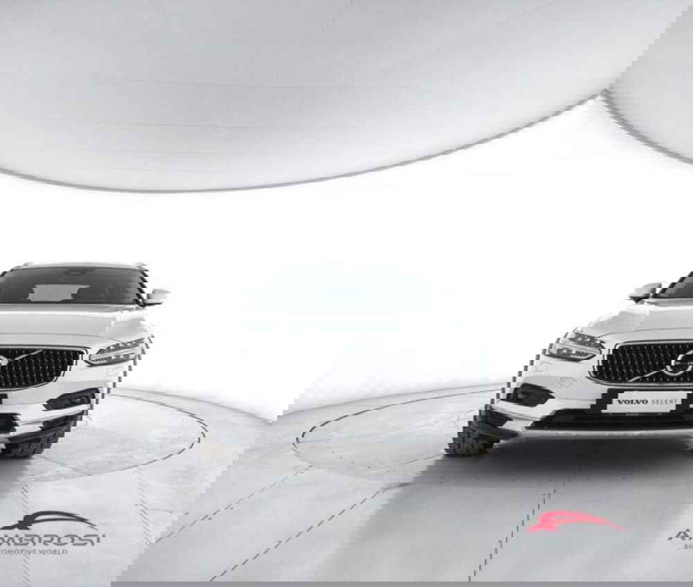 Volvo V90 Cross Country usata a Perugia (5)