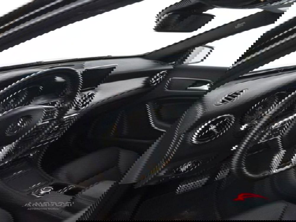 Mercedes-Benz GLA SUV usata a Perugia (8)