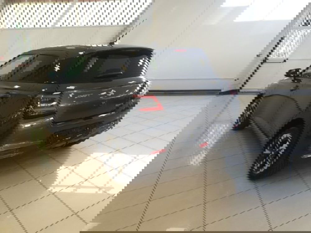 Suzuki Swift nuova a Reggio Emilia (4)