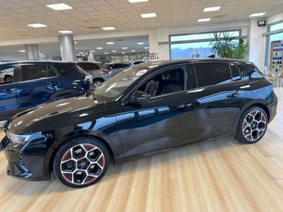 Opel Astra full electric GS 156cv del 2022 usata a Campodipietra