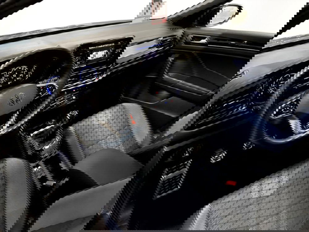 Volkswagen T-Roc usata a Verona (9)