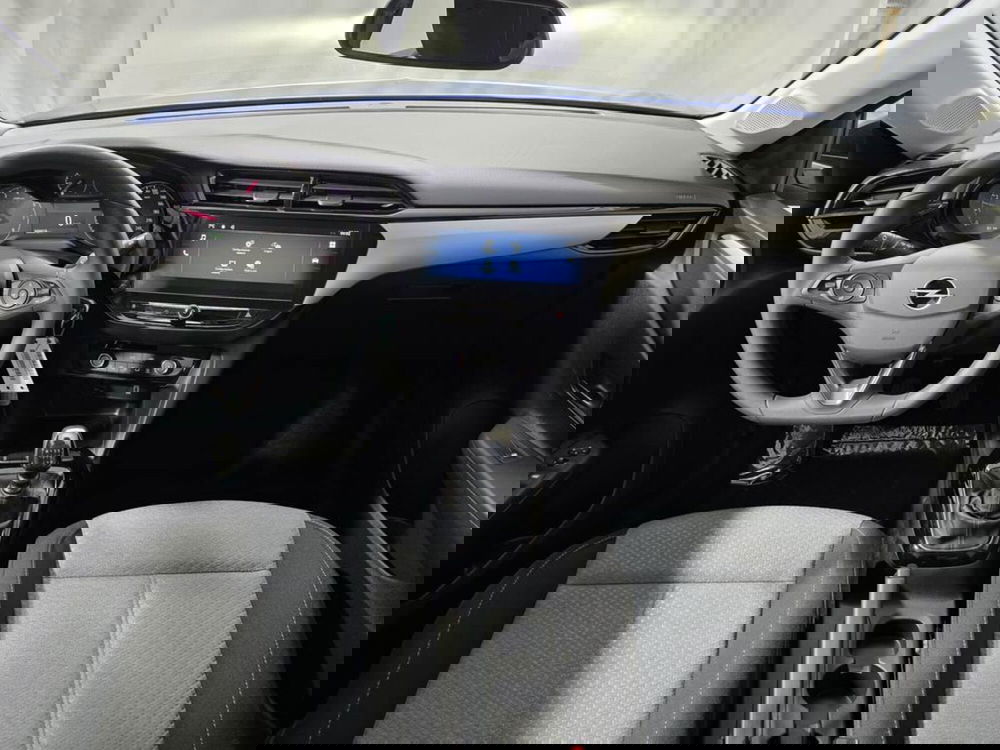 Opel Corsa nuova a Sondrio (12)