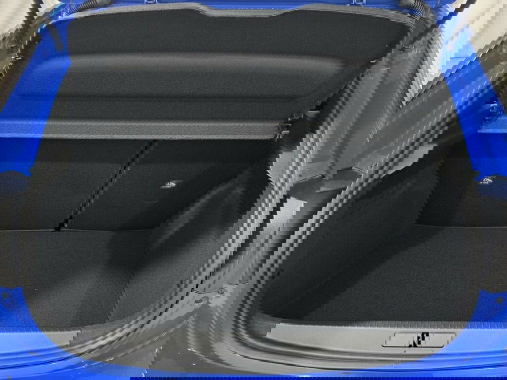 Opel Corsa nuova a Sondrio (15)