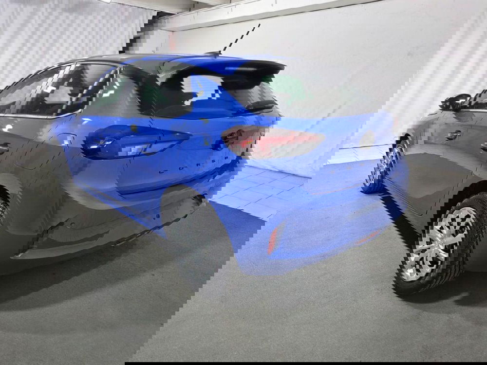 Opel Corsa nuova a Sondrio (3)