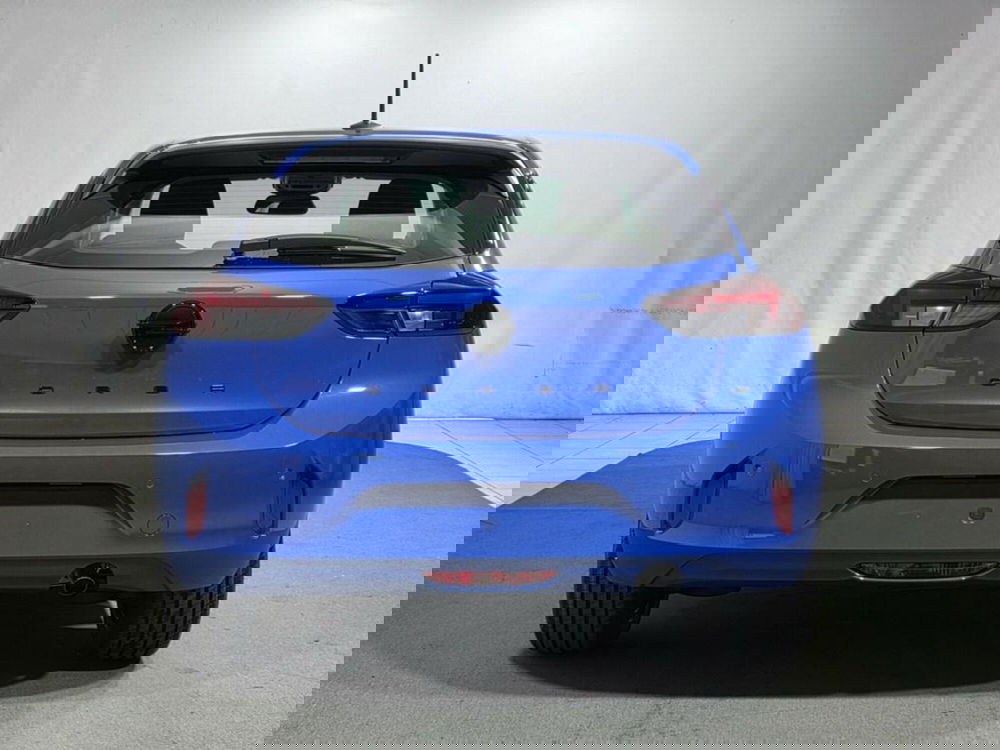 Opel Corsa nuova a Sondrio (4)